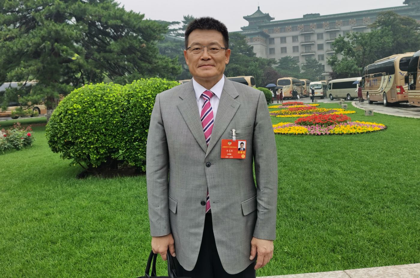 6.全国政协委员、易游yiyou(中国)制造院院长、党委副书记李志强 6.全国政协委员、易游yiyou(中国)制造院院长、党委副书记李志强